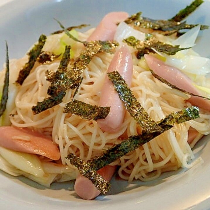 味ぽんで　魚肉ソーセージと白葱の素麺チャンプルー